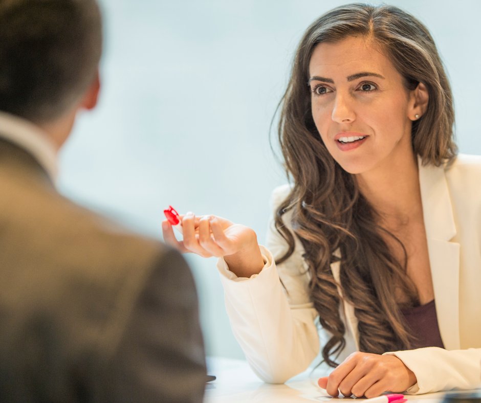 Condo Investment Strategies: Flipping vs. Renting