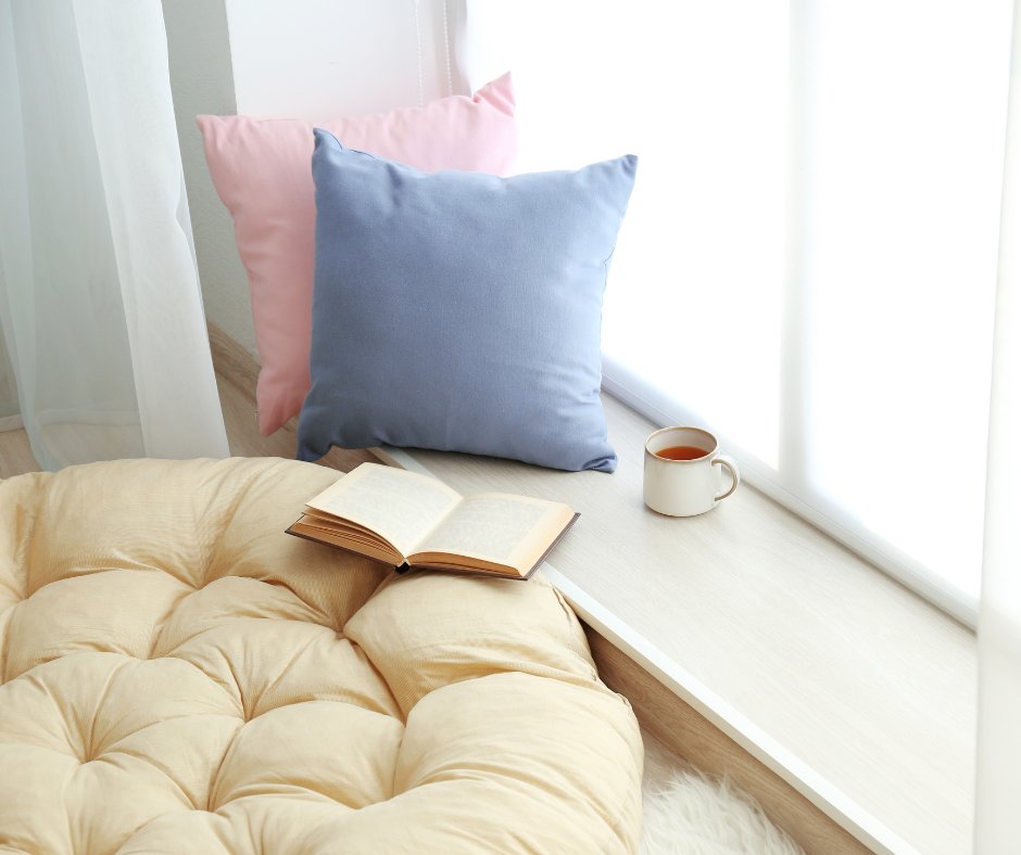 Cozy Corners: Reading Nooks in Canadian Condos