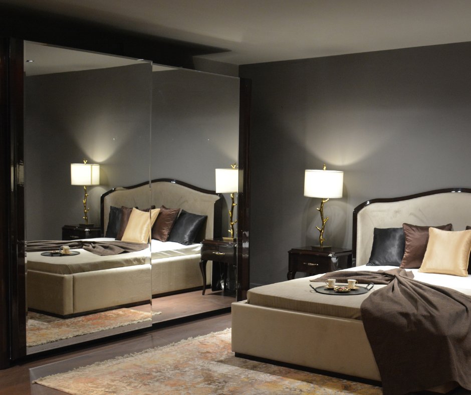 Reflective Spaces: Smart Mirrors and Virtual Fitting Rooms in Condo Bedrooms